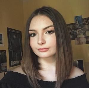 Meet your Posher, Makayla